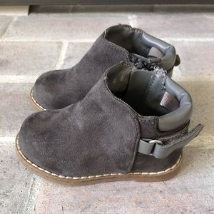 Crazy 8 Grey Suede Baby Toddler Boots Size 4